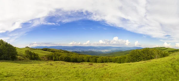 Utsikt fra fjellet i Toscana – stockfoto