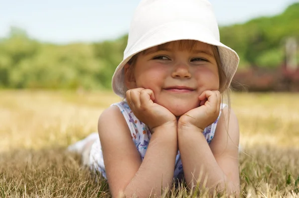 Little adorable girl in the park — Stock Photo, Image