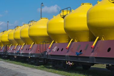 Demiryolu yük taşıma