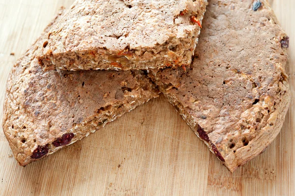 Tortilla con avena y claras de huevo. Adiciones a una tortilla de ingenio — Foto de Stock