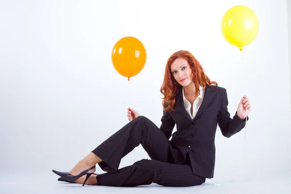 Mädchen mit Luftballons — Stockfoto