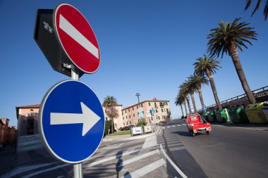 yol işareti stop sağ trafik işareti kırmızı araba ile açmak