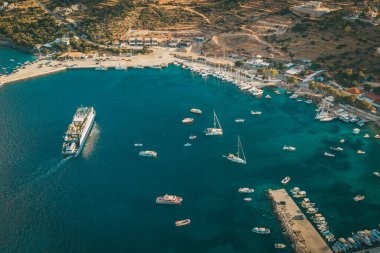 İyon Denizi 'nde Yunanistan' ın yatlarını dolaş