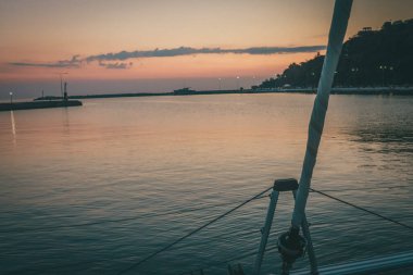 İyon Denizi 'nde Yunanistan' ın yatlarını dolaş