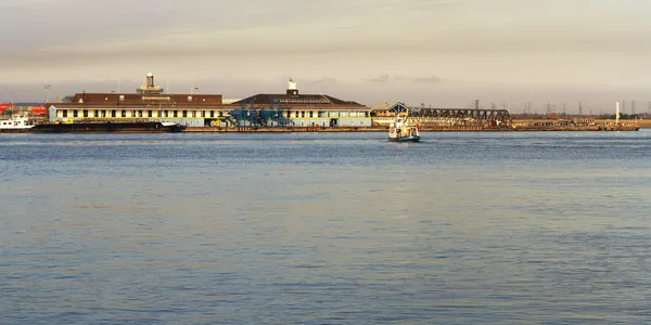 Cruise terminal london — Zdjęcie stockowe