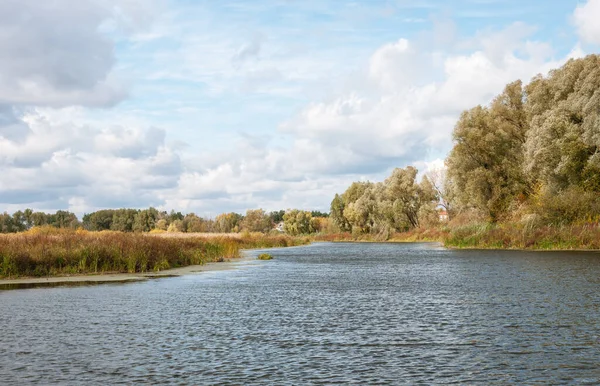 Осінь Долині Річки Якісне Зображення Вашого Проекту — стокове фото