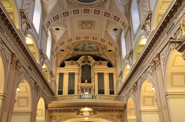 El interior de la iglesia de Notre Dame de Quebec — Foto de Stock