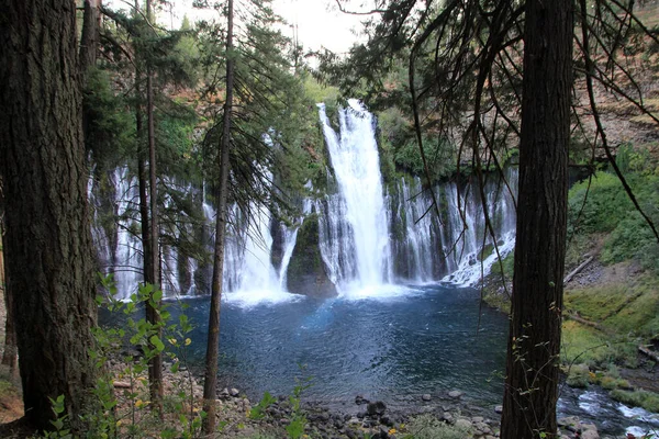 Burney Falls Califórnia Eua — Fotografia de Stock