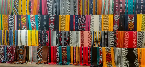 Вид Тканую Ткань Ломбок Традиционная Ткань Ручной Работы Племени Сасак — стоковое фото