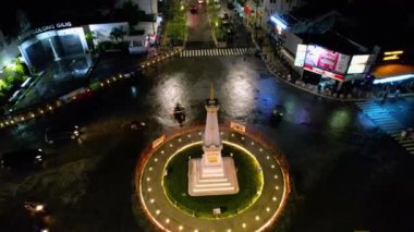 Tugu jogja 'nın ya da Tugu dostun havadan görünüşü Yogyakarta' nın simgesel simgesidir. Merkez Java, Endonezya, 12 Kasım 2021
