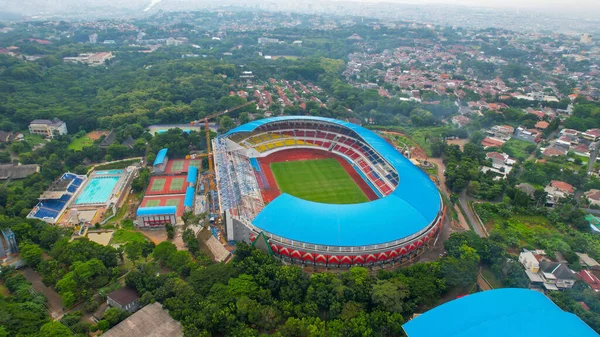 Luftaufnahme Der Wunderschönen Landschaft Des Jatidiri Stadions Mit Semarang Stadtbild — Stockfoto