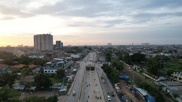 Provoz Ulicích Bekasi Nejvyšší Počet Motorových Vozidel Dopravní Zácpy Jsou — Stock fotografie