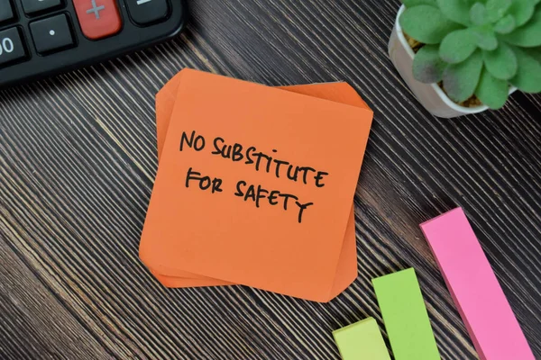 Substitute Safety Write Sticky Notes Isolated Wooden Table — стоковое фото