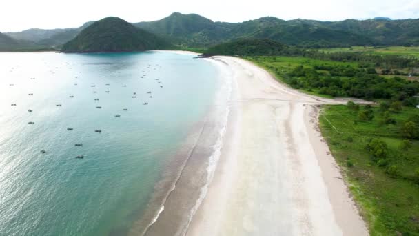 Vista Aerea Selong Belanak Isola Tropicale Con Spiaggia Sabbiosa Oceano — Video Stock