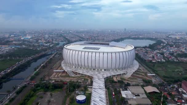 Vista Aérea Del Nuevo Estadio Fútbol Para Equipo Indonesia Estadio — Vídeo de stock