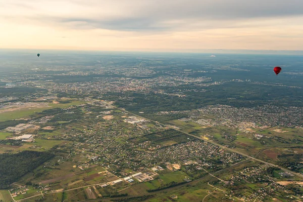 Vilnius Litauen September 2021 Vibrerande Varmluftsballonger Flyger Ovanför Litauens Huvudstad — Stockfoto