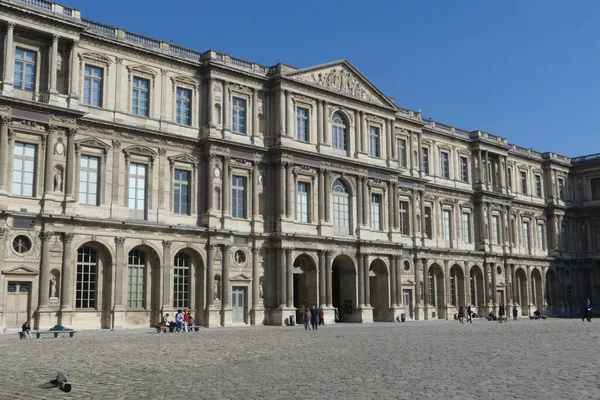 Paryż Francja Marca Rok 2022 Stary Budynek Największego Muzeum Starożytności — Zdjęcie stockowe