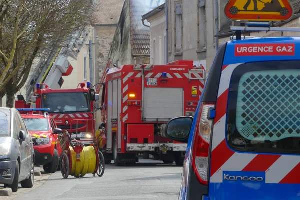 Grigny Francja Marca Rok 2022 Pojazd Ratunkowy Ciężarówki Strażackie Wypadek — Zdjęcie stockowe