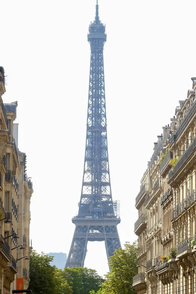 Haussmann Style Buildings Perspective Historical Monument Background Eiffel Tower Famous — Stok fotoğraf