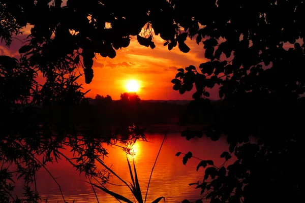 Amazing Sunrise Sunset Rural Scene Sunlight Water Lake Dramatic Sky — Stockfoto