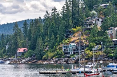 Deep Cove bay view on cloudy day.