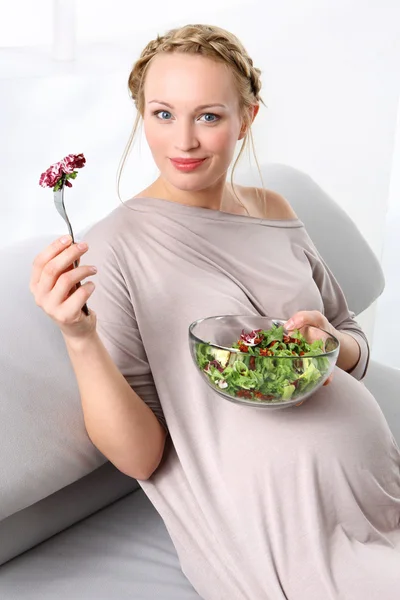 Nutrition in pregnancy — Stock Photo, Image