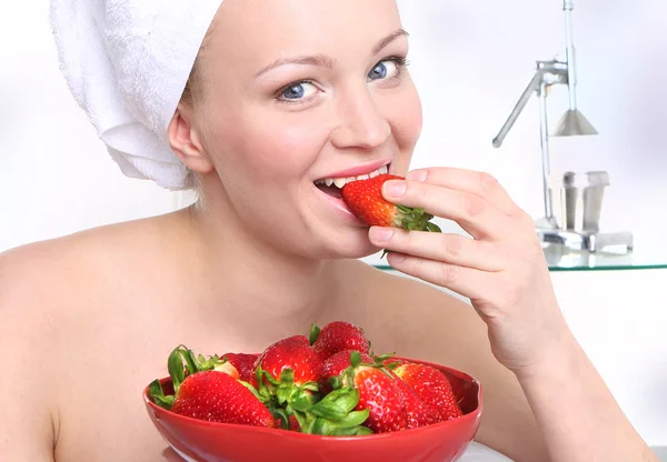 Strawberry woman — Stock Photo, Image