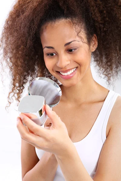 Kijken cosmetica, crème, lotion. — Stockfoto