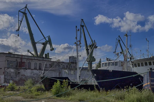 Chantier naval en faillite à Gdansk — Photo