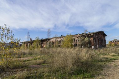 terk edilmiş fabrika, ekonomik kriz sembolü