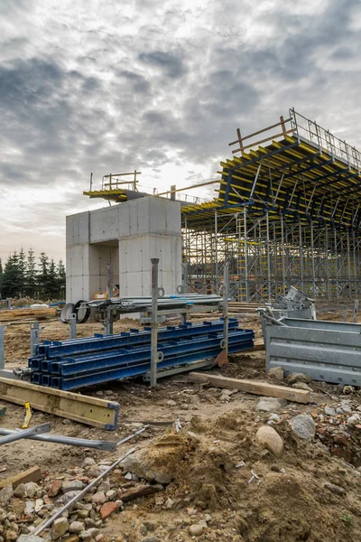 Bouw van de spoorwegbrug — Stockfoto