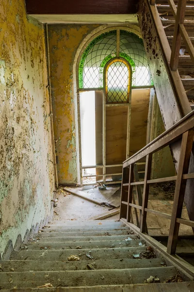 Damaged stairs in the stairwell Royalty Free Stock Photos