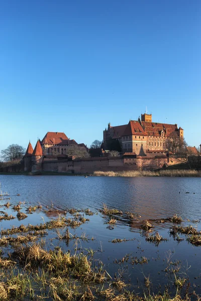 O castelo de Malbork na Pomerânia — Fotografia de Stock