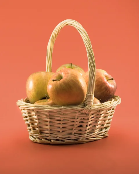 Basket of Apples — Stock Photo, Image