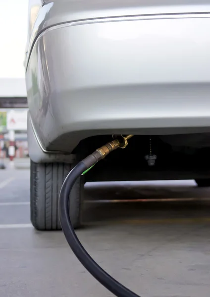 Coche gas lpg válvula de llenado de combustible —  Fotos de Stock