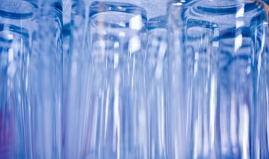 soyut birçok gözlük gelen dikey ışık yansıması