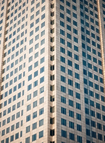 Viele Fenster aus dem Hochhaus — Stockfoto