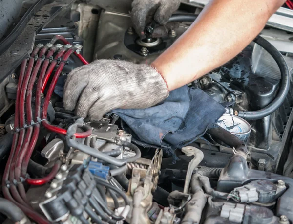 LPG installed car maintenance — Stock Photo, Image