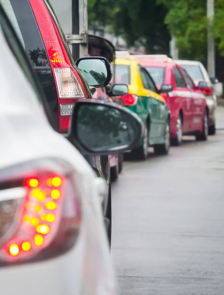 Car queue in the bad traffic road — Stock Photo, Image