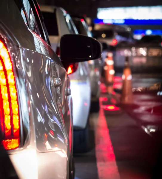 Přeplněné auto v noci — Stock fotografie