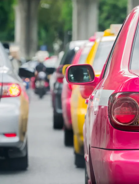 Car queue in the bad traffic road — Stock Photo, Image