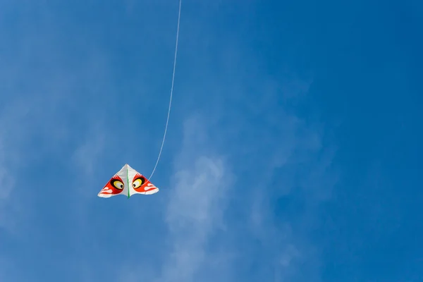 Kite vliegen — Stockfoto