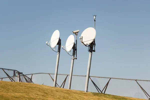 Antena satélite — Fotografia de Stock