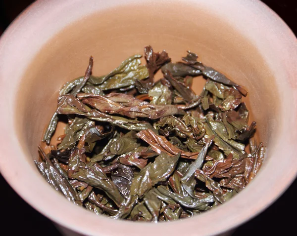 Kil teabowl ıslak çay yaprakları