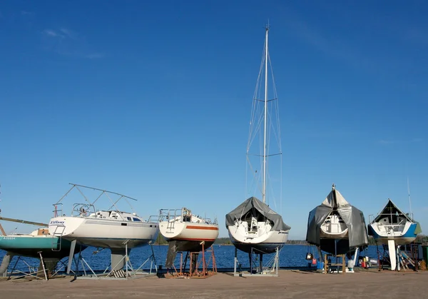 Yachts on a mooring — Stock Photo, Image