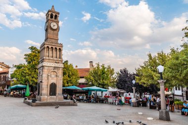 Ankara Hamamonu, Yazın Mavi Gök Günü 'nde Saat Kulesi' nin Nefes Kesen Resmini Yeniledi