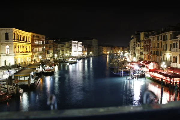 Hermosos canales en Venecia. Italia —  Fotos de Stock