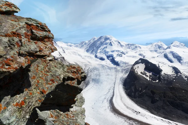 Buzul. dağ manzara panorama. İsviçre — Stok fotoğraf