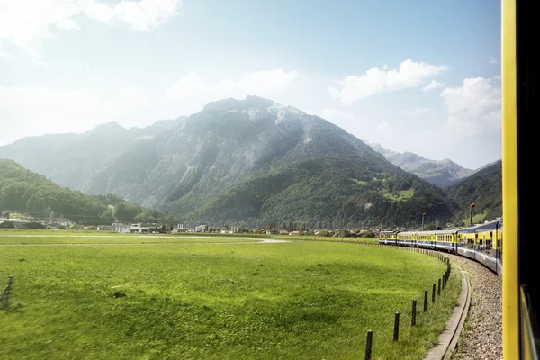 Swiss trein — Stockfoto