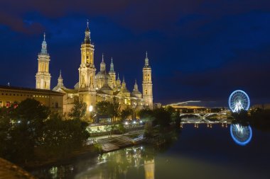 Zaragoza, pilar Katedrali, İspanya
